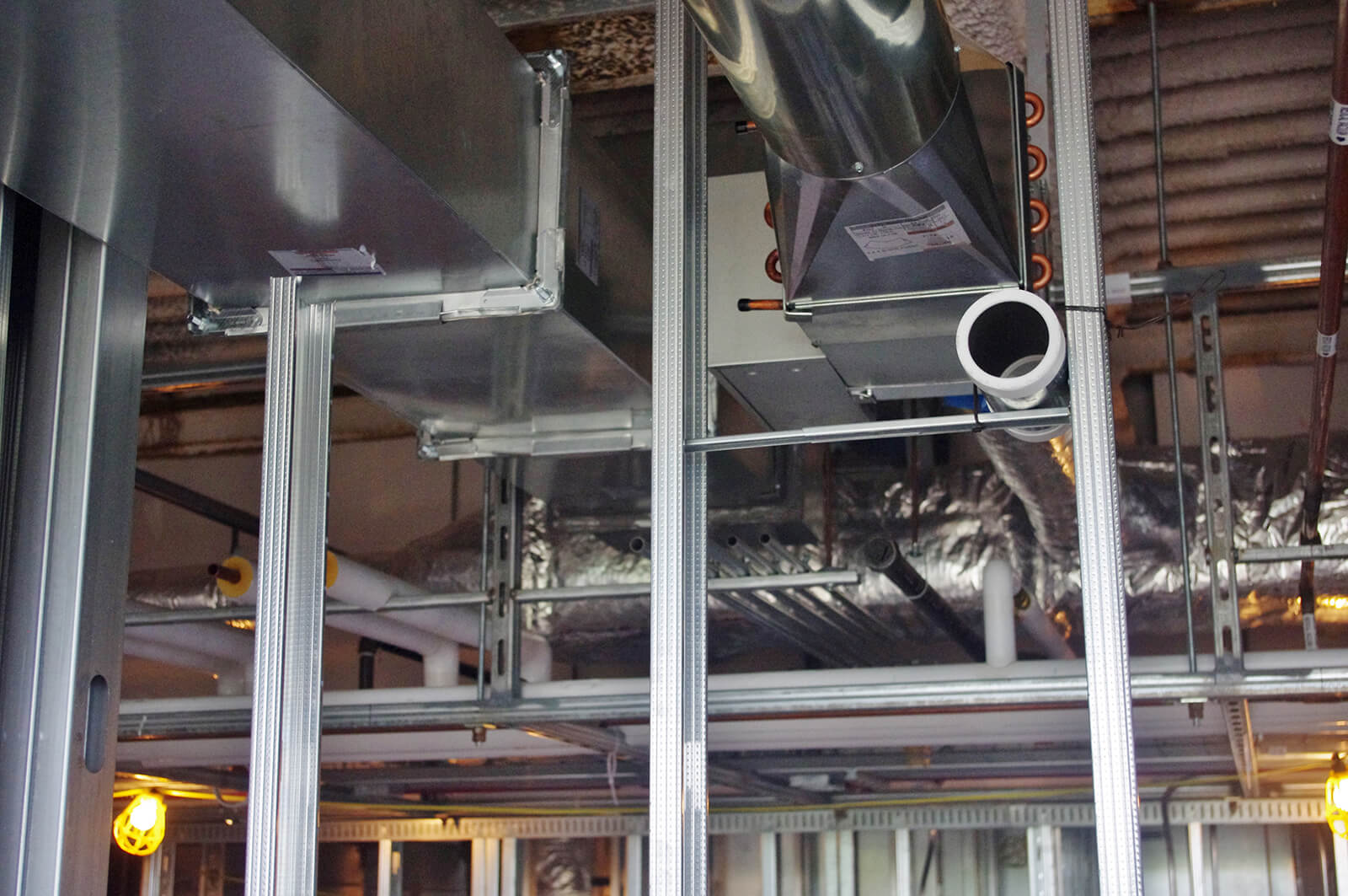 Rack Ducts in Commercial HVAC System