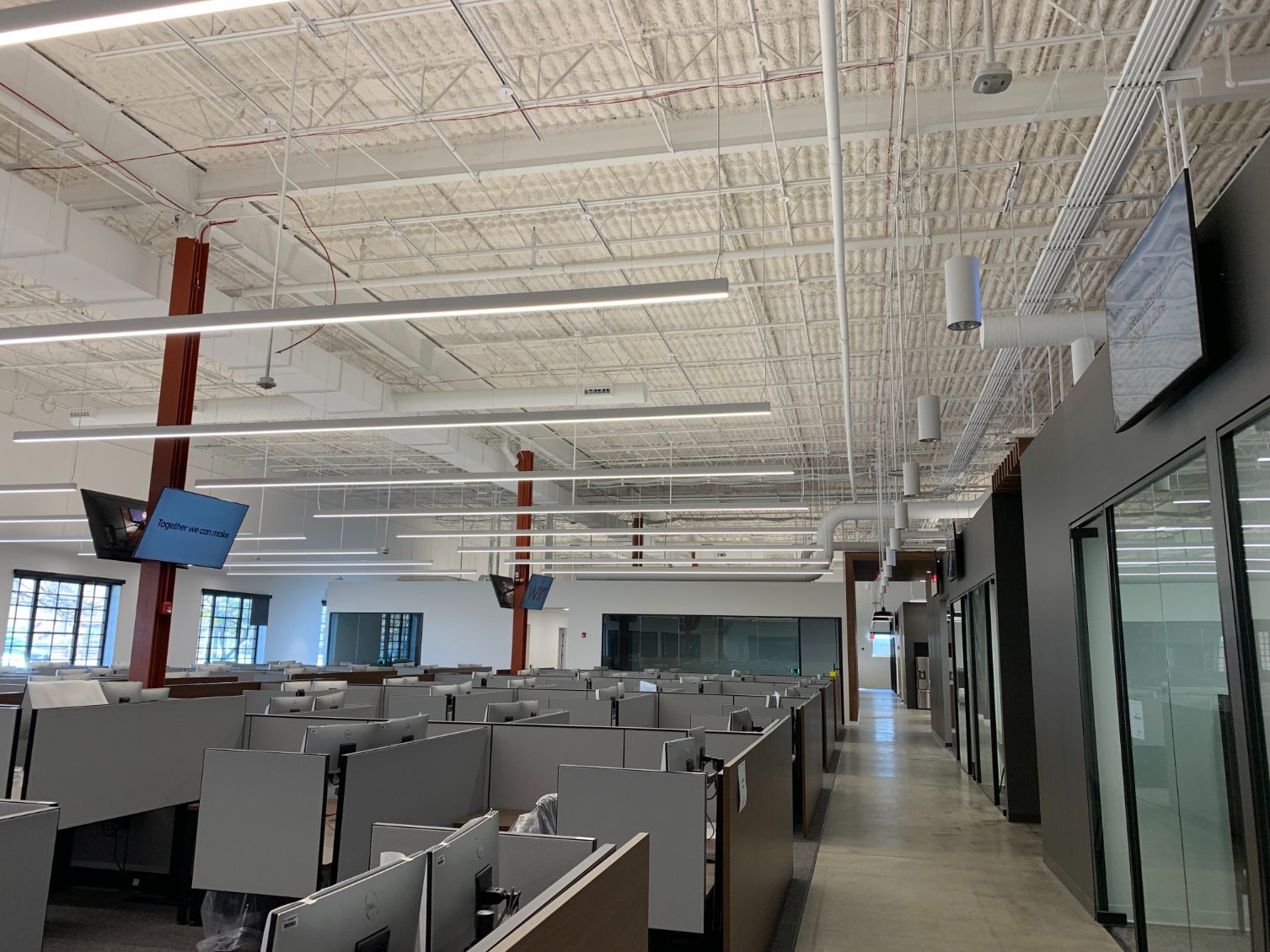 Cross County Mortgage Office cubical